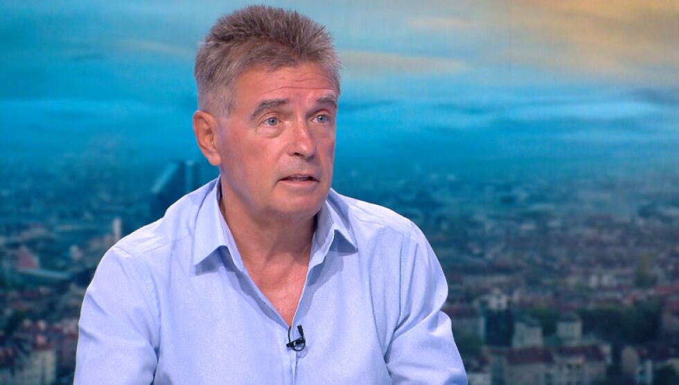 Асен Александров: 31% от учителите в страната са ваксинирани