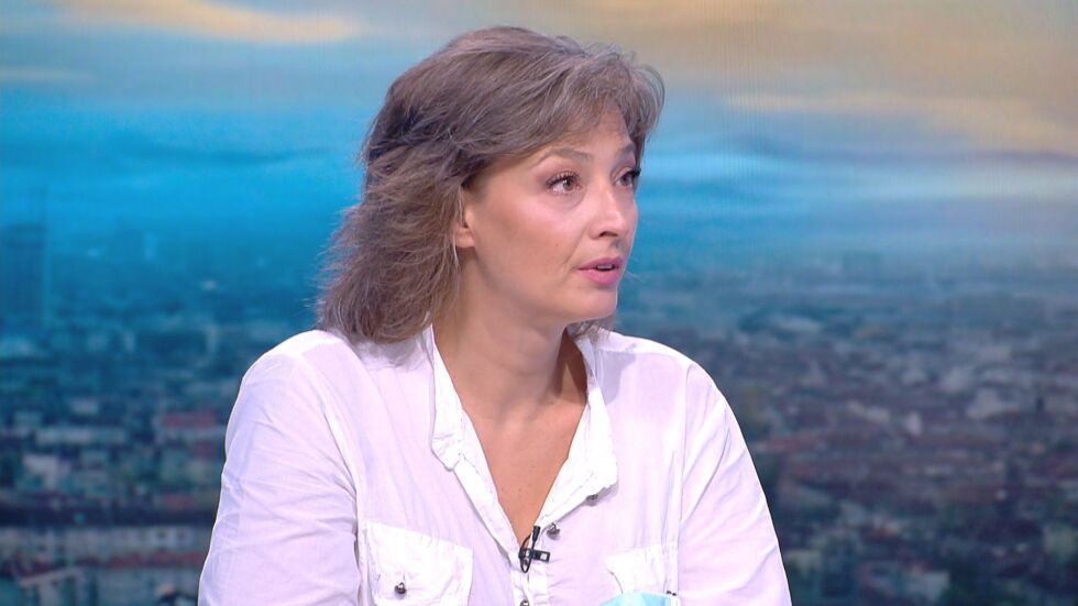 Говорителят на Спешна помощ в София: Има повиквания и за новородени с COVID-19