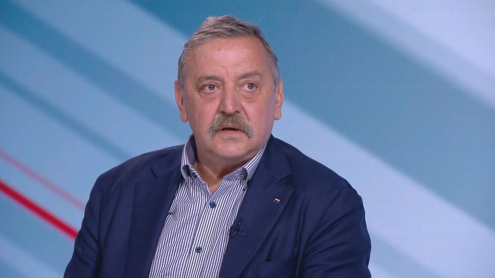 Проф. Кантарджиев: Две дози COVID ваксина дават имунитет за години напред