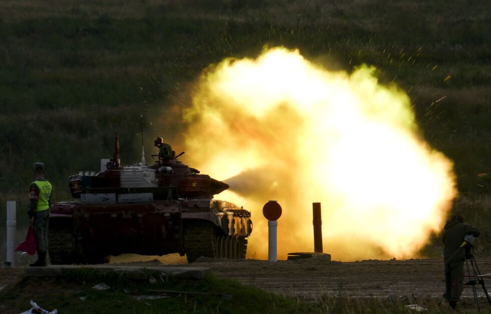 Обучението на украински военни на танкове „Леопард-2“ ще отнеме месеци
