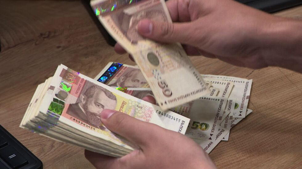 Пореден епизод от сблъсъка за парите на държавата