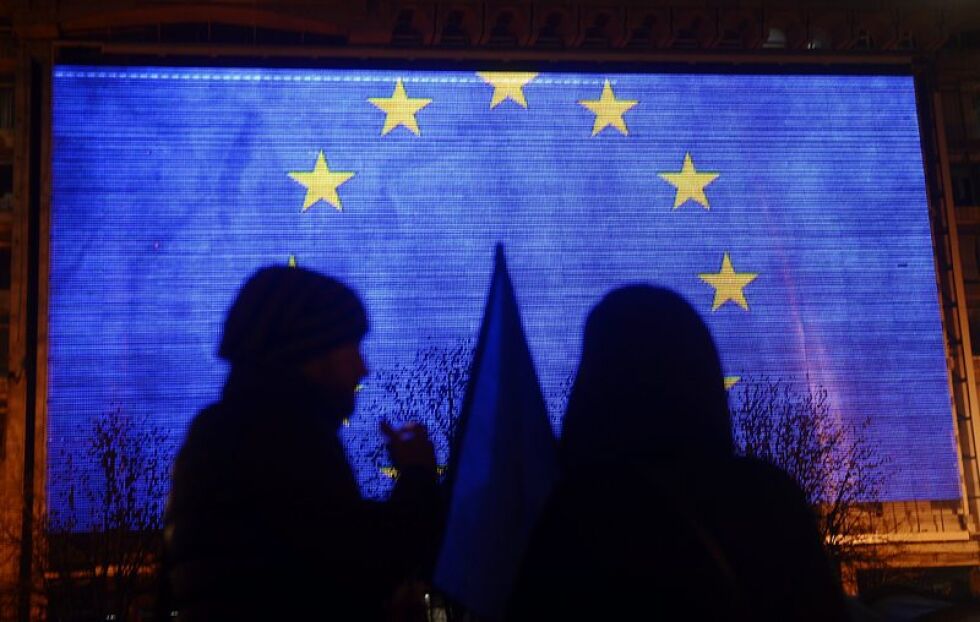Украинският парламент и съветът Русия-НАТО обсъждат ситуацията