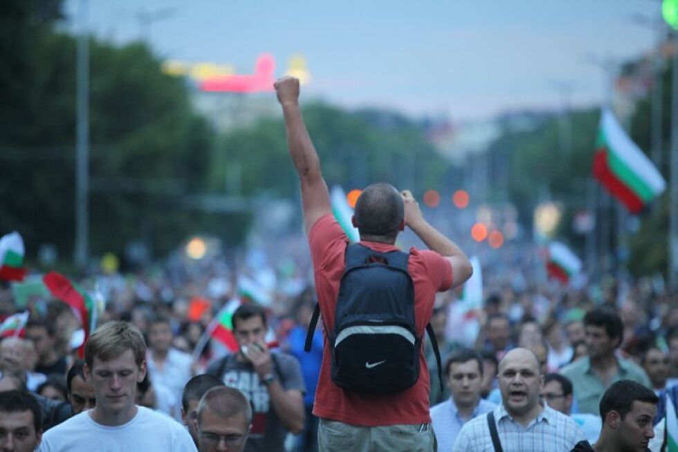 300 дни протести - Пеевски отново на фокус