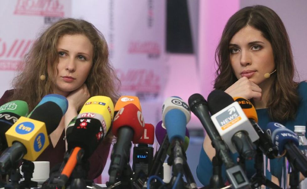 Надежда и Мария от Pussy Riot арестувани в Сочи