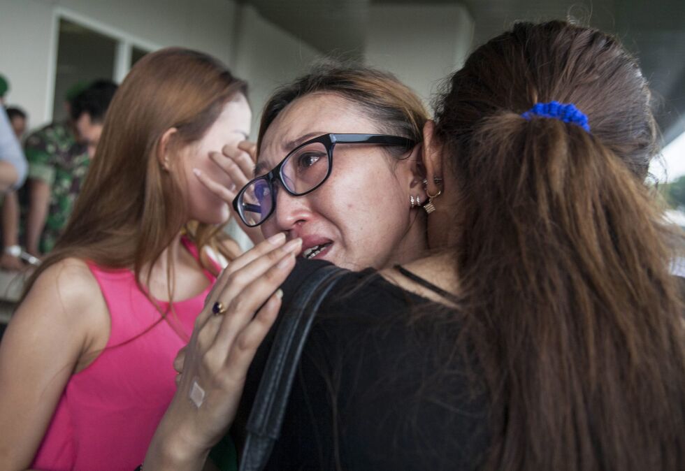 Послания с последна надежда за пътниците на изчезналия самолет (СНИМКИ)