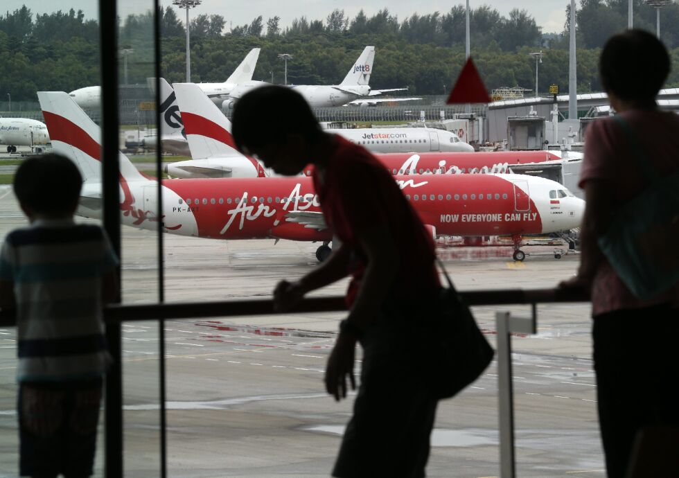 И Китай търси самолета на AirAsia