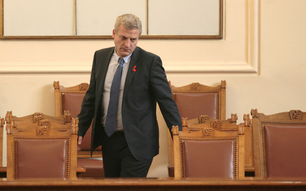 Утре ще се разбере остава ли Москов начело на здравното министерство