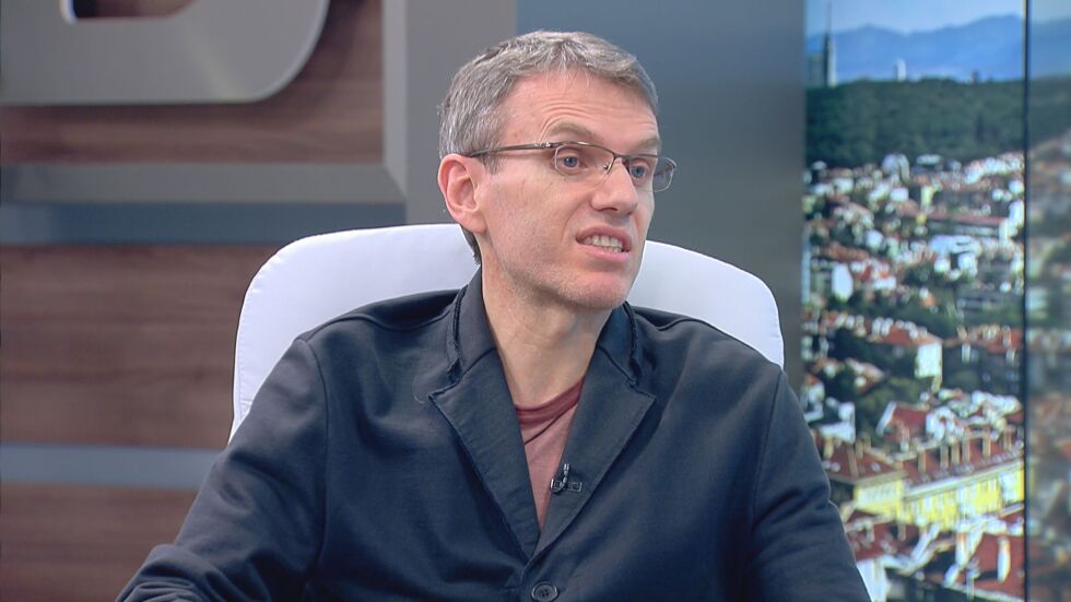 Вени Марковски: Доналс Тръмп прави тест на демократичните институции в САЩ