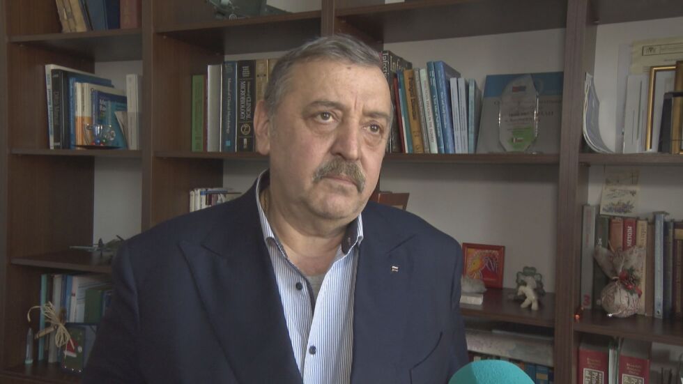 Проф. Кантарджиев: Нямаме пациент с коронавирус в критично състояние