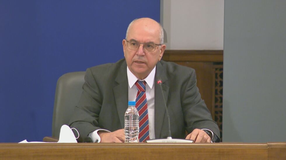 Проф. Гигов: Национален ваксинационен щаб ще координира имунизирането