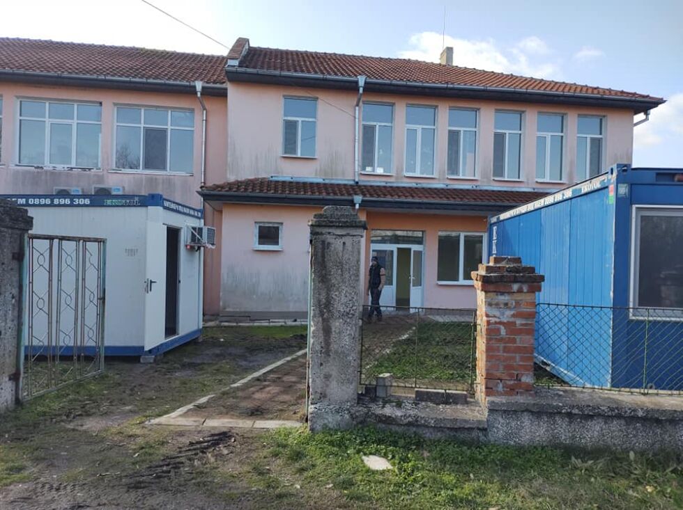 Жители се притесняват от заразата в Дома за хора с умствена изостаналост в с. Русокастро