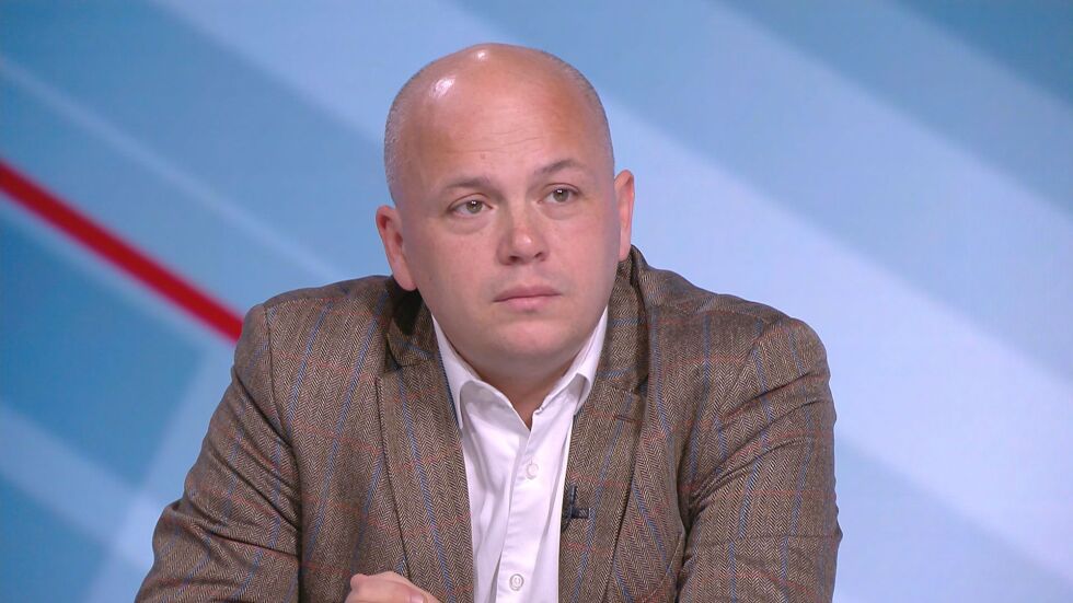 Александър Симов: Хартиената бюлетина ще върне повече хора пред урните