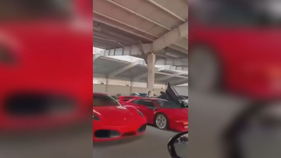Откриха колекцията от 40 луксозни автомобила на Башар Асад, сред тях и Ferrari F50