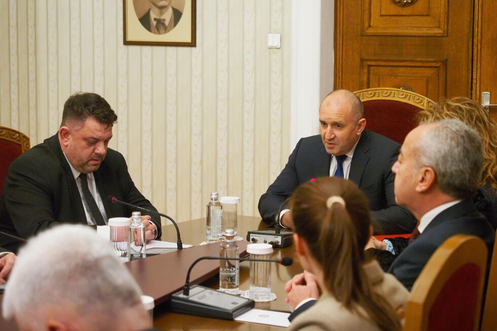 БСП при президента: Считаме, че трябва да има редовно правителство