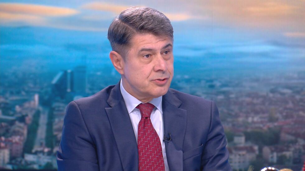 Димо Гяуров за споразумението с Украйна: По-скоро става въпрос за несръчност от страна на Димитър Главчев