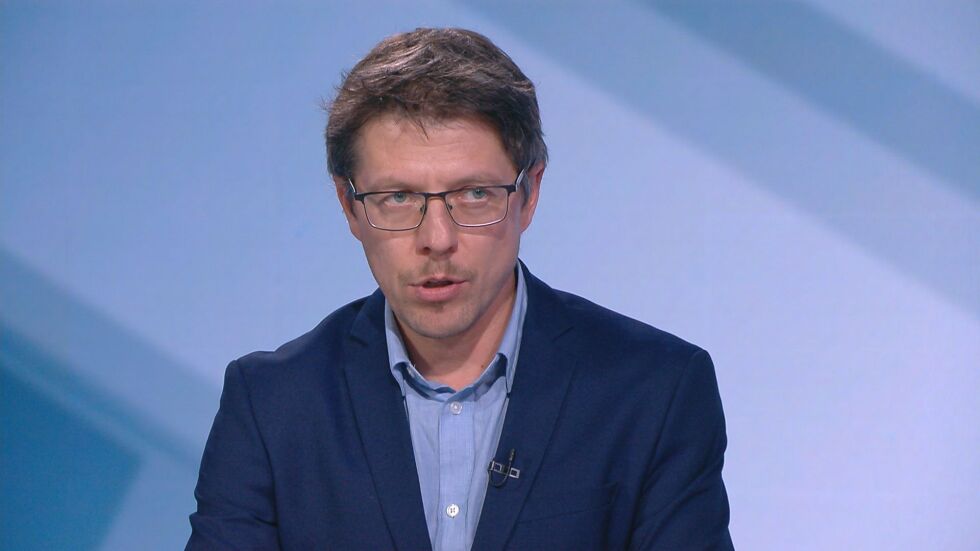ЦИК изпраща запитване до Външно министерство за участието на Стоил Цицелков в мисии на ЕС