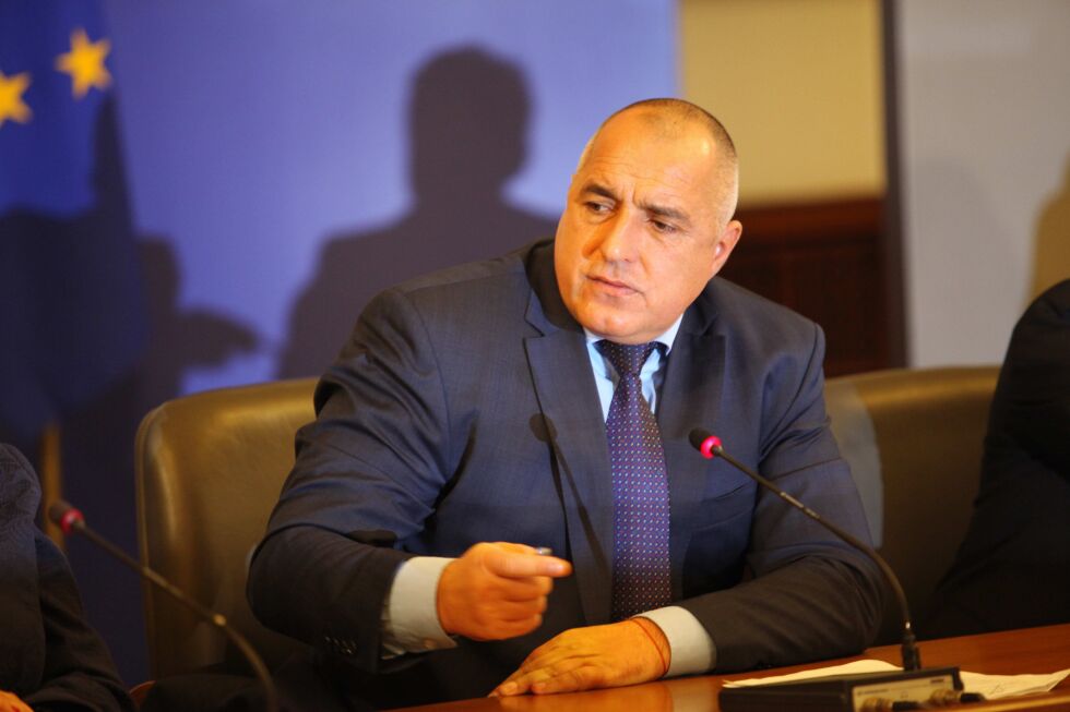 Международните финансови пазари реагираха на новината за оставката на кабинета