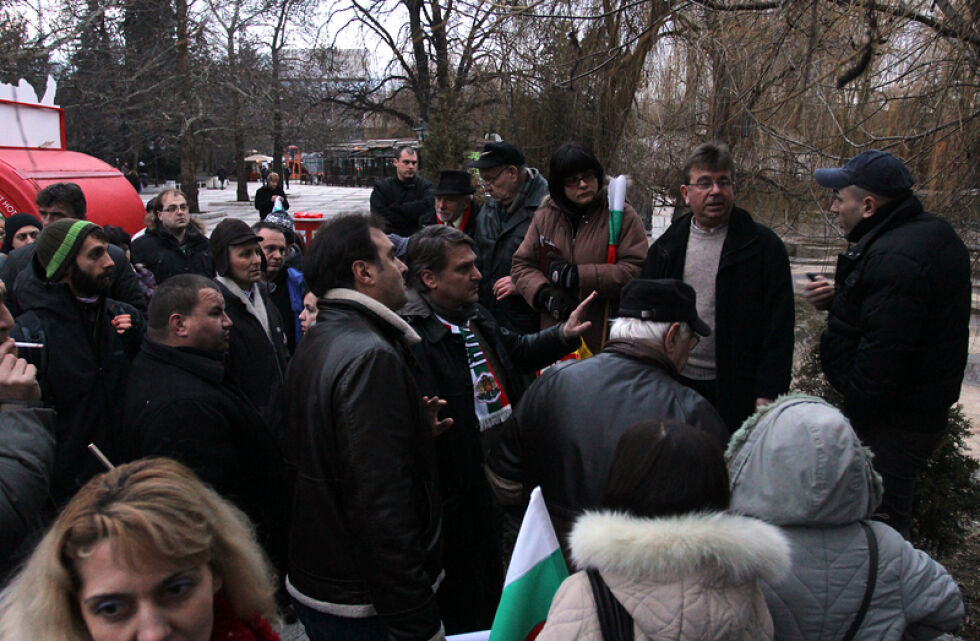 Столичани блокираха "Орлов мост" за кратко, протестите минаха спокойно