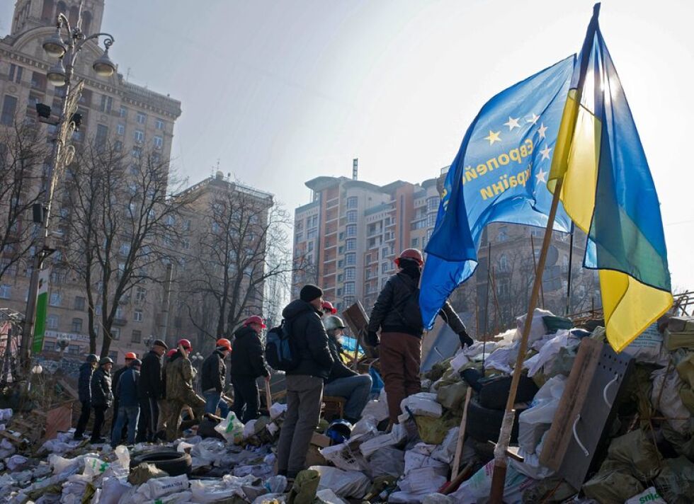 И в Западна Украйна скочиха срещу новата власт