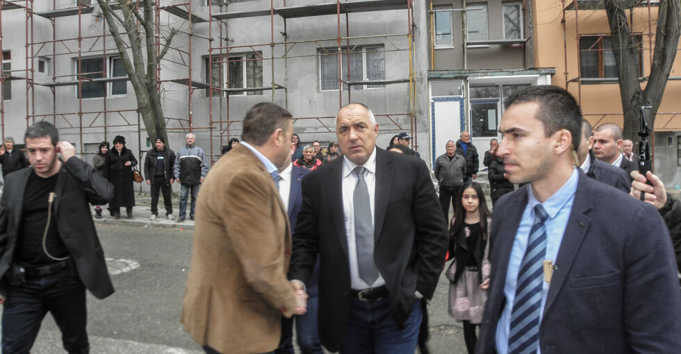 ГЕРБ пак обвързаха съдбата на санирането с изборните резултати (ВИДЕО)