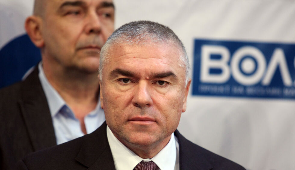 Откъде купува горива бизнесменът Веселин Марешки?