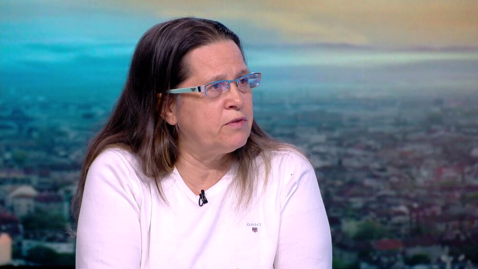 Д-р Николова: Ако искаме да се ваксинираме, трябва да се обадим на личния си лекар