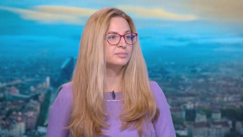 Клиничен имунолог: COVID имунитетът след преболедуване може да е по-слаб