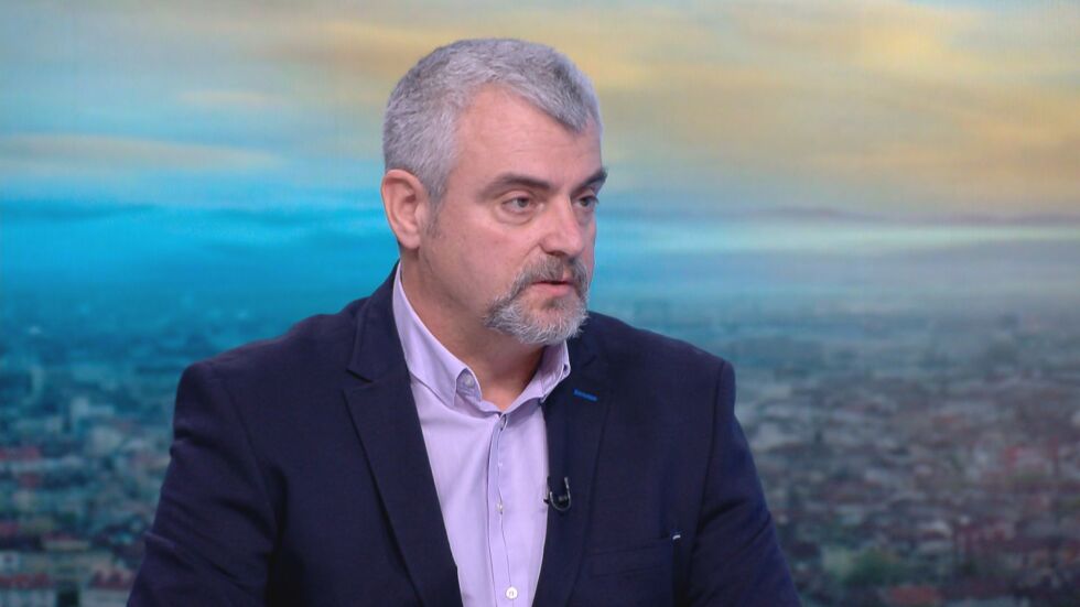 Д-р Георги Миндов: Около 10% са желаещите да се ваксинират срещу COVID-19