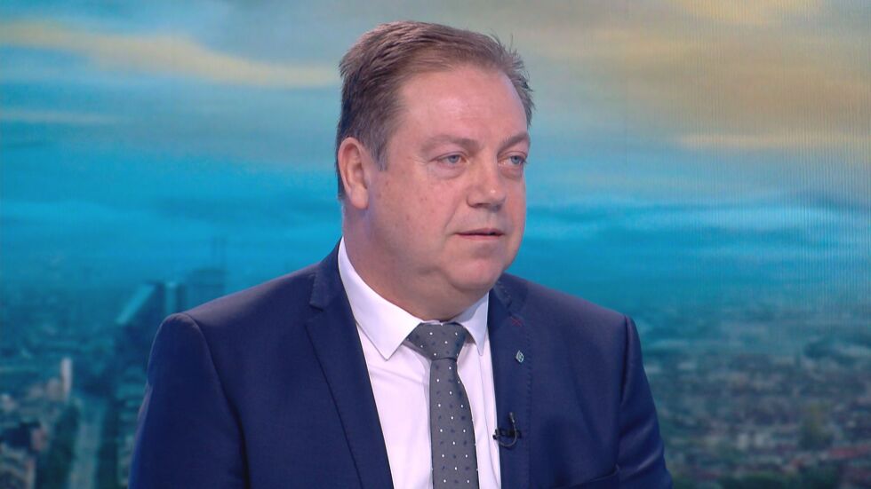 Маджаров: Ако фалшивите сертификати са близки до оригинала, струват около 500 лв. 