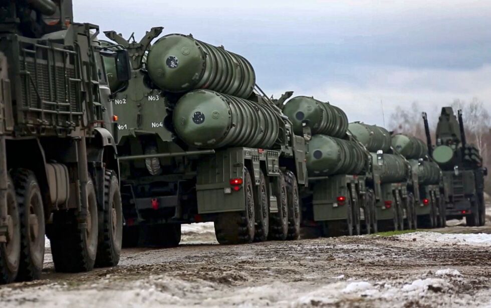 Беларус: Свалихме украинска ракета С-300