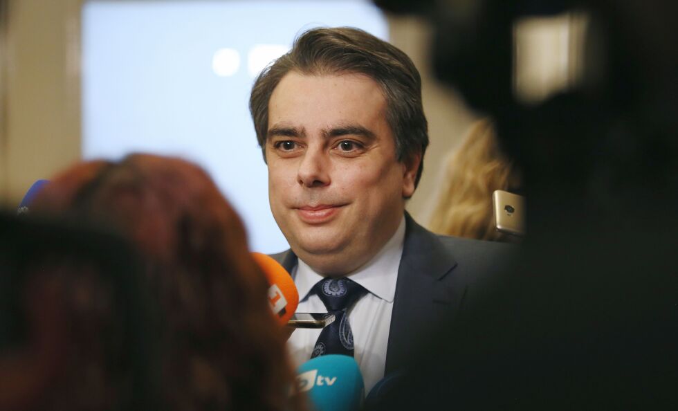 На какво залага програмата за управление на Асен Василев? (ОБЗОР)
