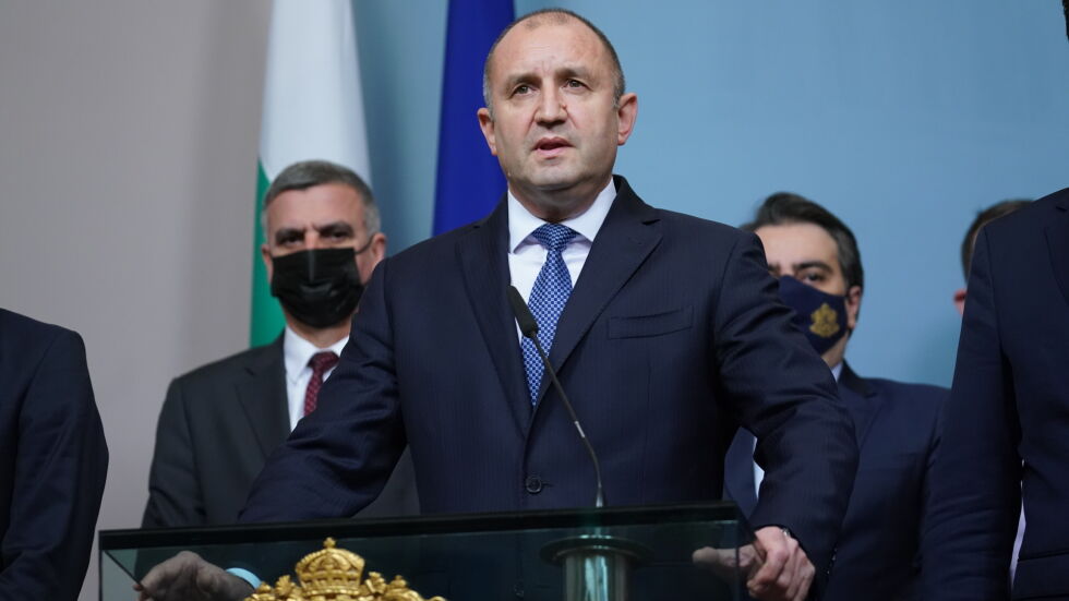 Радев: Военна заплаха няма, но трябва да гарантираме енергийните доставки