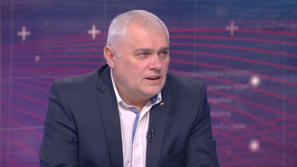 Философия и тактика на войната: Анализ на бившия вътрешен министър Валентин Радев