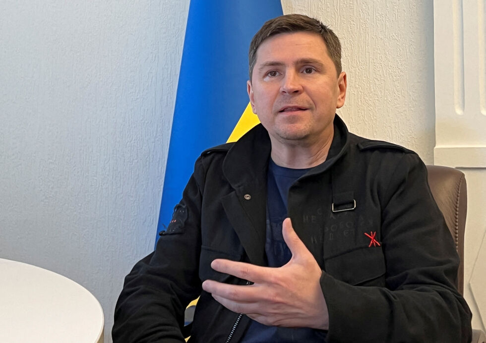 Ексклузивно съветникът на Зеленски пред bTV: Президентът ви предлага да сме на колене пред Русия
