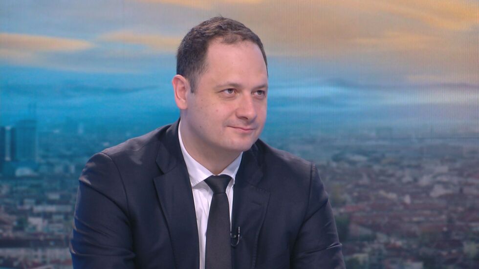 Евродепутатът Петър Витанов: Не се чувствам изключен от БСП
