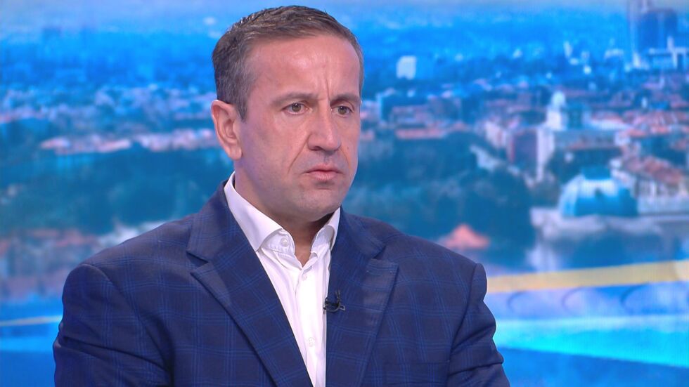 Има ли изненади в листите на партиите за вота на 2 април?