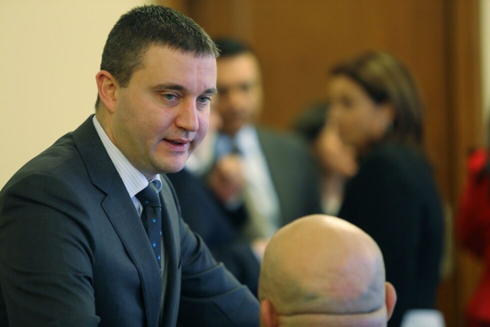 Вера Ахундова нареди Владислав Горанов сред ликвидаторите на КТБ