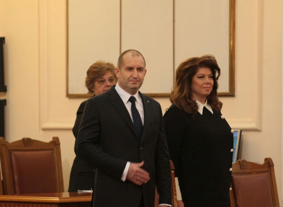 Какво е най-важното пред президента Румен Радев