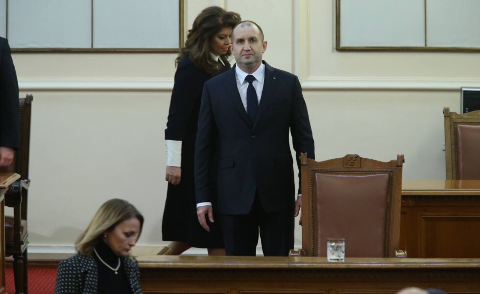 Румен Радев ядоса депутати с репликата „Имате още една седмица”