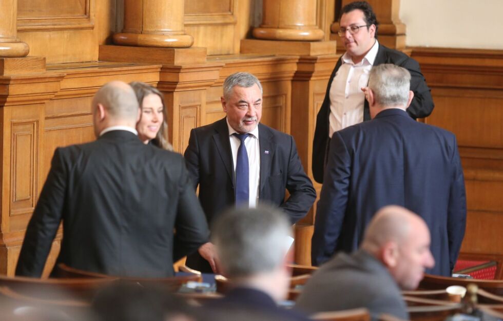 Симеонов: Комисията по хазарта е сериозно пробита в полза на един играч 