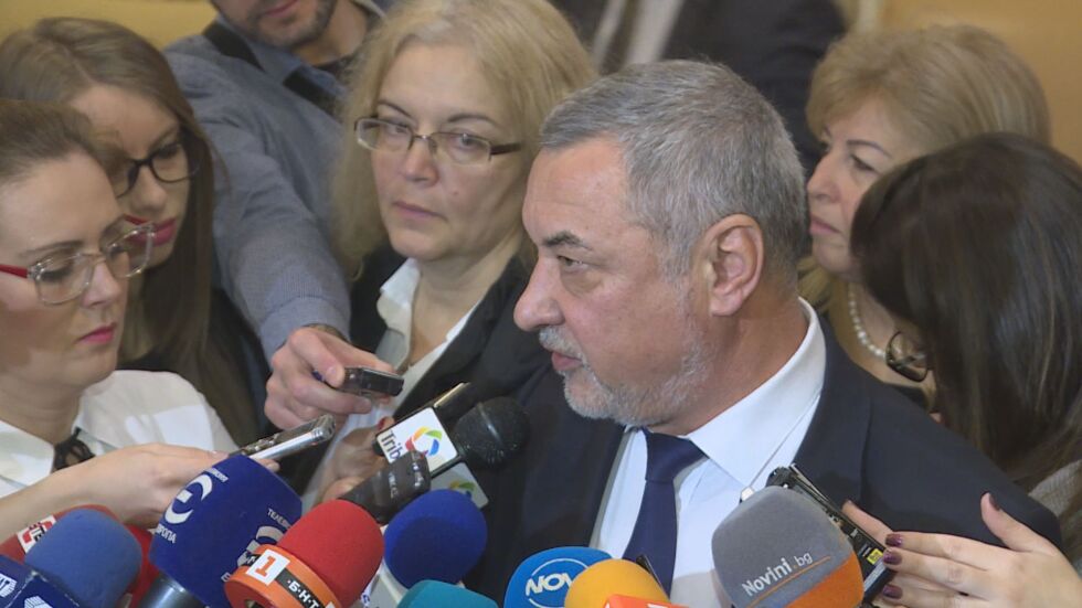 Бюджетната комисия прие предложението на Валери Симеонов за одържавяване на лотариите