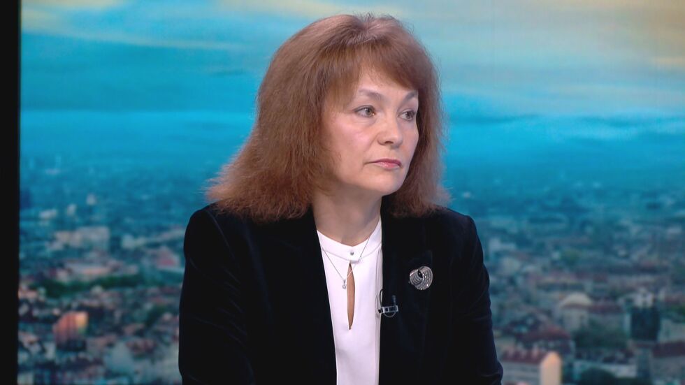 Росица Матева: Общественият съвет към ЦИК смята, че може да има избори в пандемия