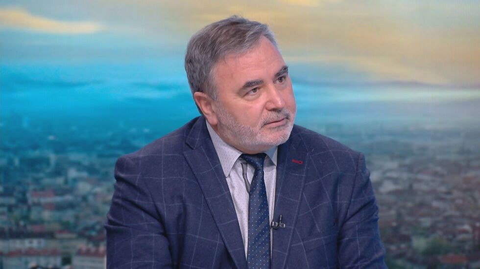 Ангел Кунчев: Ще препоръчам нови мерки срещу COVID-19 за цялата страна