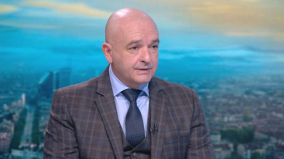 Мутафчийски: До края на 2021 г. ще разполагаме с 12 млн. ваксини