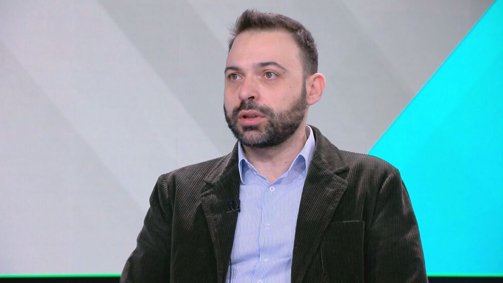 На прага на петата вълна на COVID-19: До две седмици „Омикрон“ ще е доминиращ