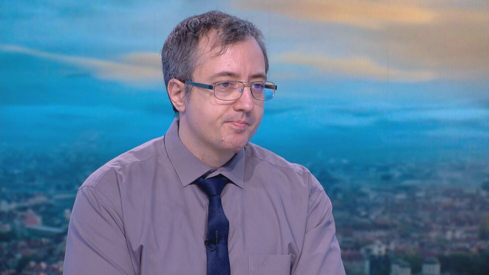 Математик: Броят на заразените деца е рекорден
