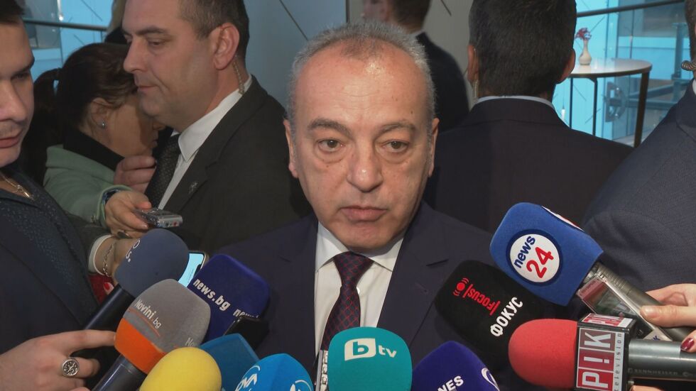 Гълъб Донев: Уточняваме каква е процедурата за предоговаряне на Плана за възстановяване