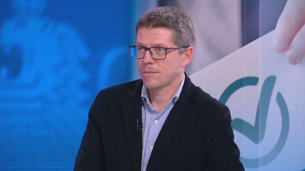 Стоил Цицелков: Технически срокове, свързани с машините, може да определят кога ще е вотът