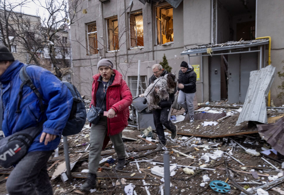 Русия бомбардира свое село… без да иска