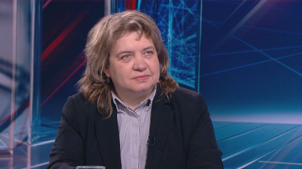 Киселова: Вероятността за съставяне на правителство е 50%, БСП не иска Борисов да е премиер
